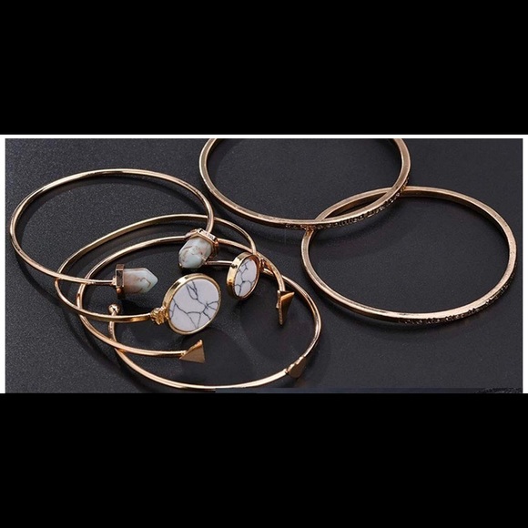 Set of 6 Bracelets - Picture 2 of 3